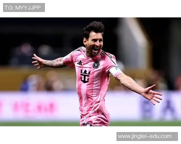 梅西在绿茵场上的传奇时刻与不懈追求的故事