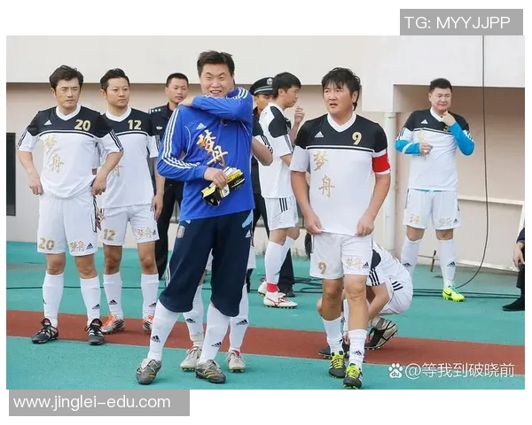 西媒热评日本足球明星展现技术与团队精神引发全球关注